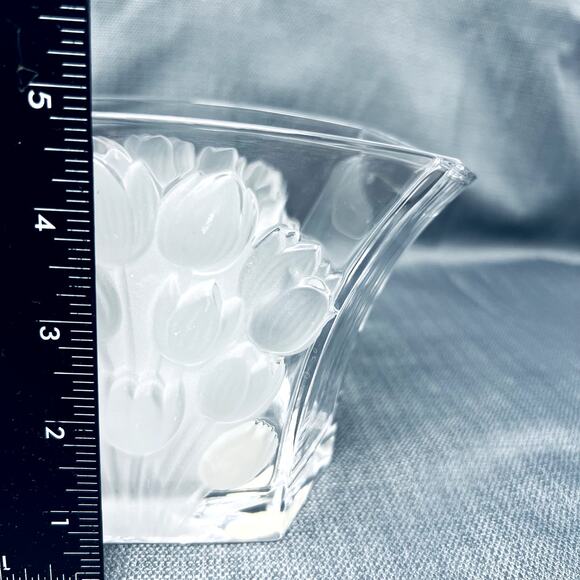 Bowl Vase Lead Crystal Frosted Tulips Art Glass Boho Clear Home Decor VTG Glam - Picture 3 of 11